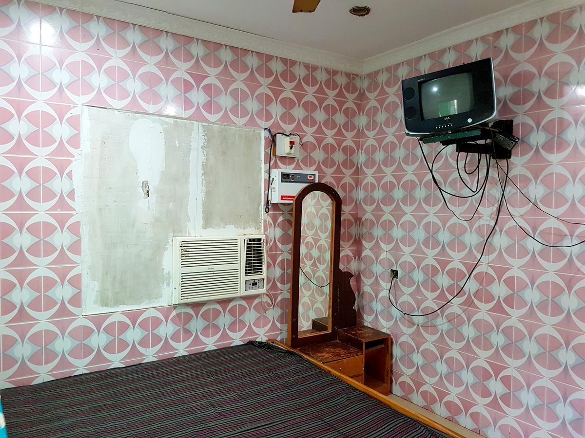 Hotel Swarg 푸리 외부 사진